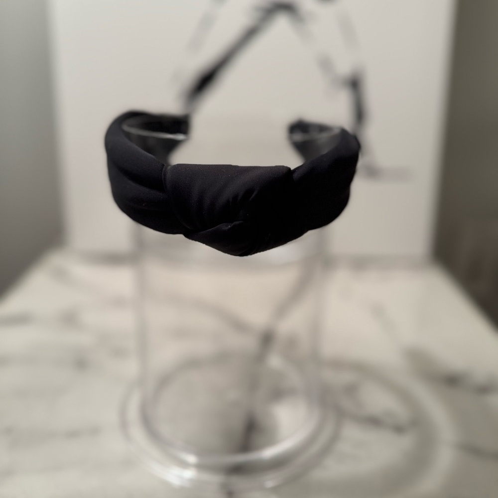 Lele Sadoughi Jet Neoprene Knotted Headband